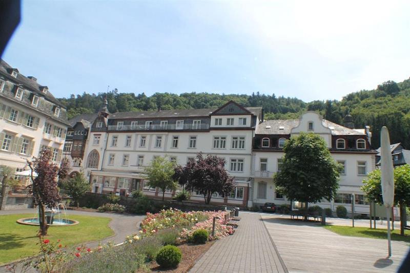 Kurhotel Quellenhof 바트베르트리흐 외부 사진